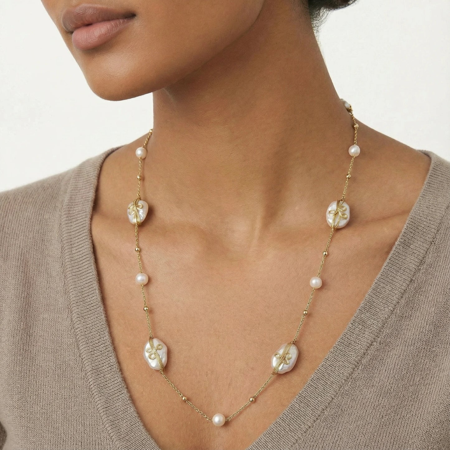 Baroque Pearl Garden Necklace - Aurery