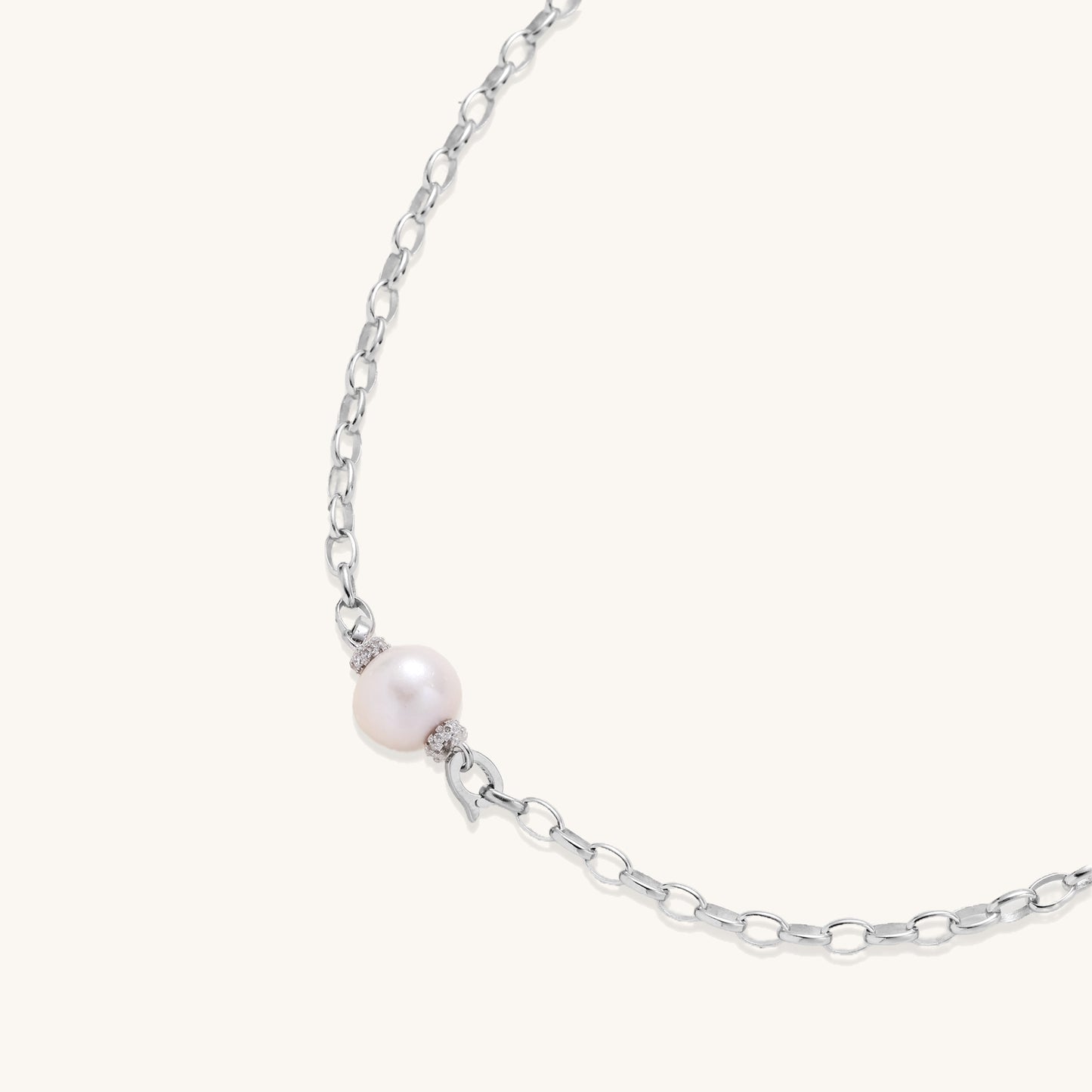 Luna Pearl Chain Necklace