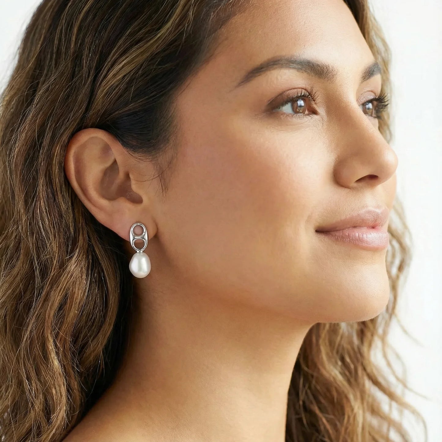 Pearl Circle Drop Studs